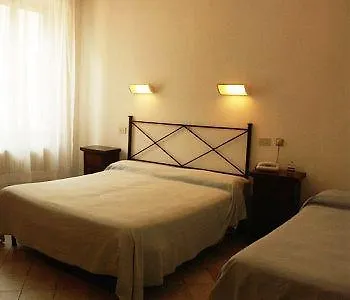 알베르고 캐논 도로 호텔