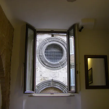 Cannon D'oro Hotel 2*